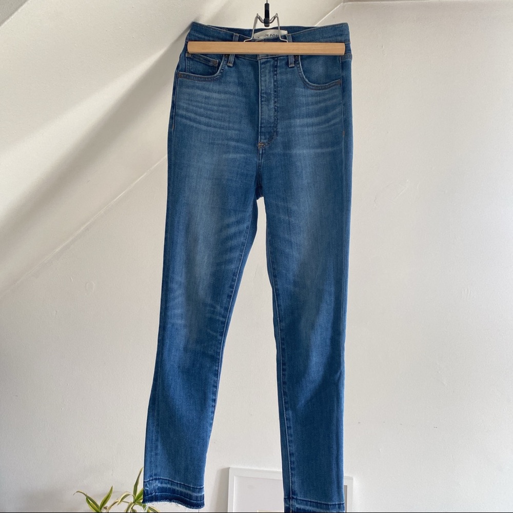 Aritzia Denim Forum Lola High Rise Jeans
